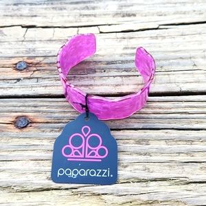 Large Wrist, Pink, Scalloped Edge, Costume Jewelry,  PAPARAZZI, Cuff, Bracelet